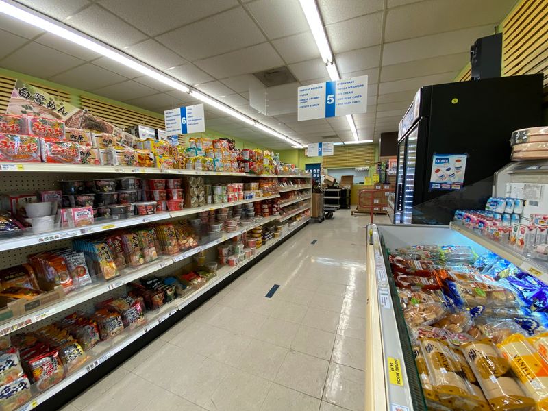 This Ohio Japanese Grocery Has Been Packing Fresh Seafood, Bento Boxes, And Japanese Treats Since 1990 - Decor Hint Your Pantry Is About To Get A Serious Upgrade