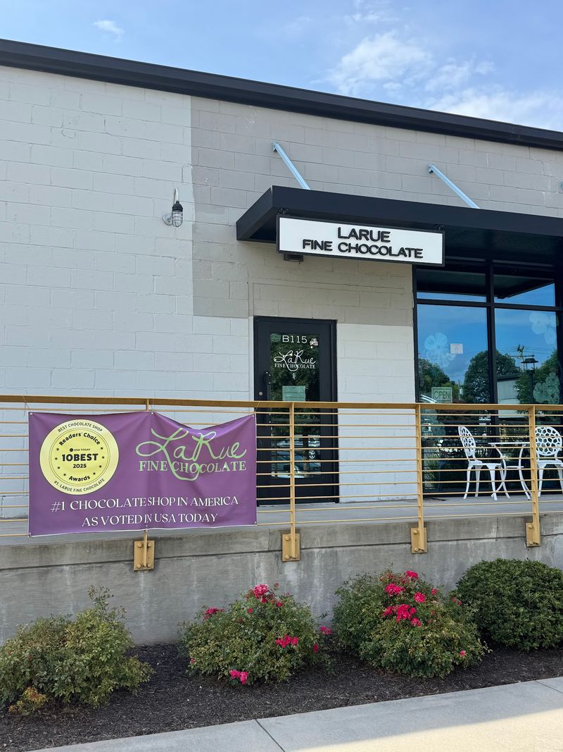 The Chocolate Bar In South Carolina That Makes Ordinary Desserts Feel Forgettable - Decor Hint Big Dreams In Tiny Truffles