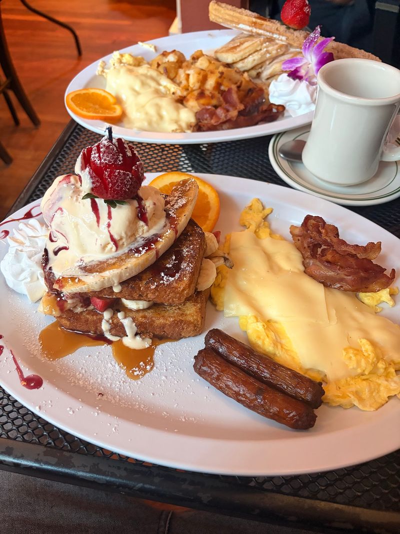 American & Mexican Diner, Hartford