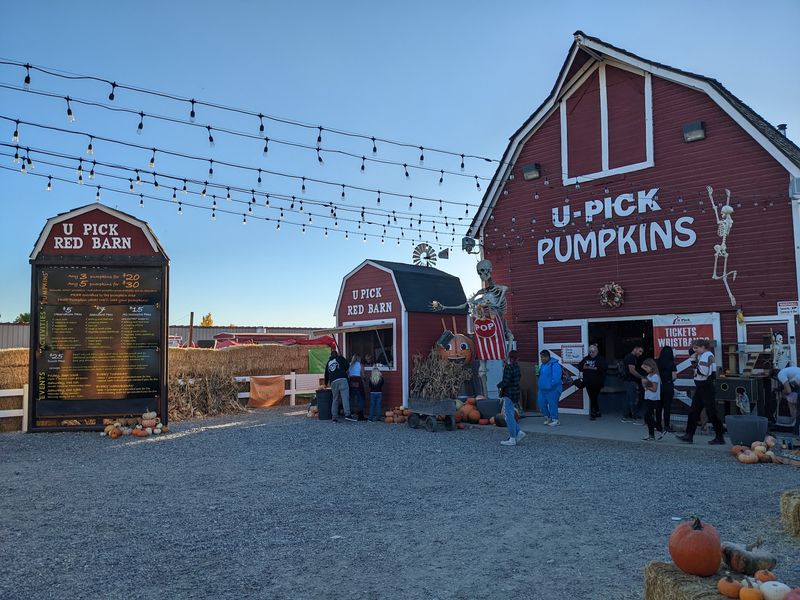 U Pick RedBarn In Idaho Falls
