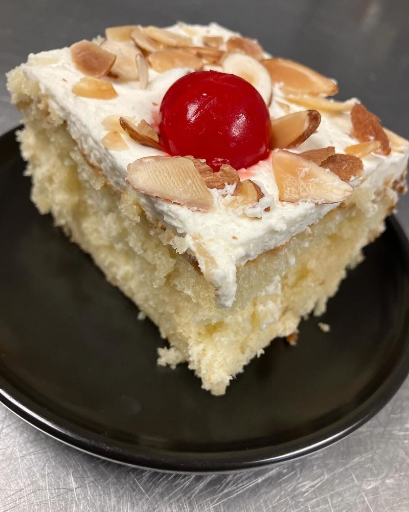 This Georgia Puerto Rican Kitchen Serves Crispy Pork, Tostones, And Island Comfort Food - Decor Hint Sweet Endings And Sunday Family Day