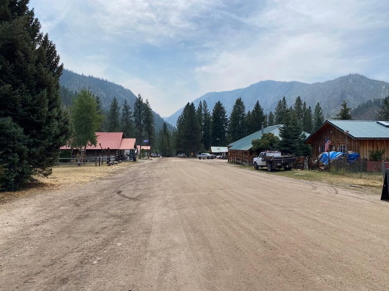Fewer Than 20 People Still Live In This Idaho Mining Town At The End Of A Long Dirt Road - Decor Hint Mining Roots That Reached Far Beyond Idaho