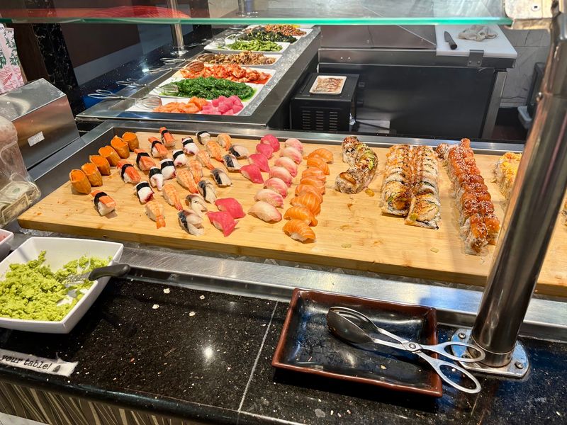 Flaming Seafood Buffet, Norwalk