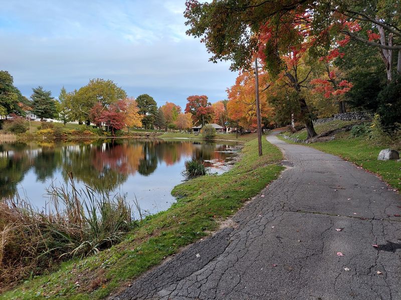 Parks Offer Easy Places To Catch The Color