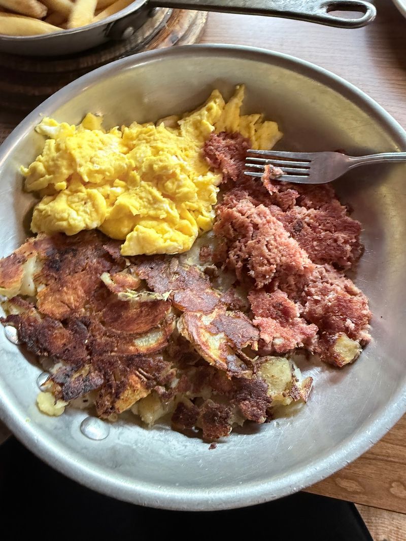 Sizzling Skillets And A Mountain Of Home Fries