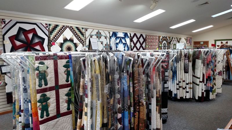 10 Ohio Fabric And Quilt Shops Worth Finding When You Need Somewhere New To Browse - Decor Hint Helping Hands Quilt Shop & Museum, Berlin