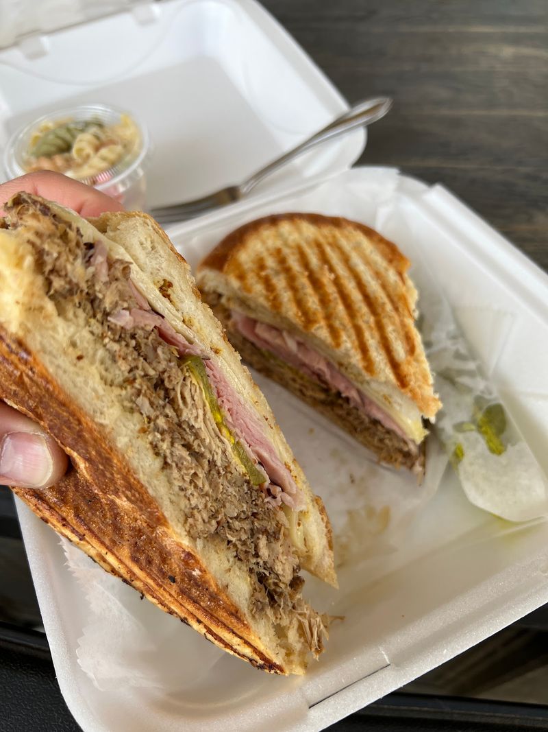 13 Kentucky Sandwich Shops That Locals Keep Recommending To Everyone They Know - Decor Hint Wich Doctor Sandwich Shop