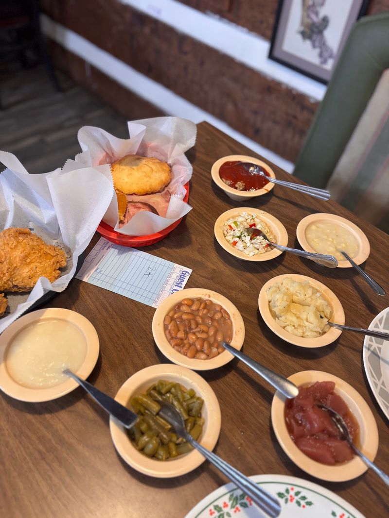 Sunday Dinner Feels Like Grandma’s House At This North Carolina Restaurant With All-You-Can-Eat Southern Food - Decor Hint Everything From Pinto Beans To Hoe-Cake Biscuits Keeps The Menu Old-School