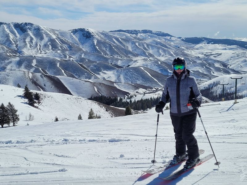 Since 1938 This Idaho Ski Hill Has Run A Single Chairlift That Families Still Ride Today - Decor Hint A Small Hill With A Big Attitude Worth Your Winter