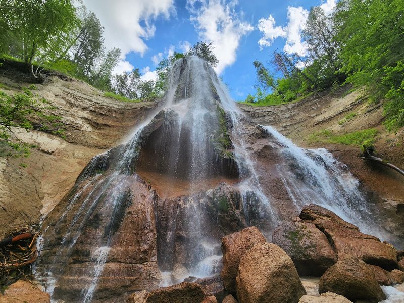 Nebraska's Tallest Waterfall Drops 63 Feet Through A Shady Canyon Along The Niobrara River - Decor Hint A Waterfall That Has Worn More Than One Name