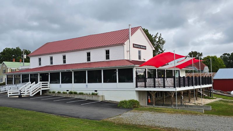 Reedville Market Restaurant
