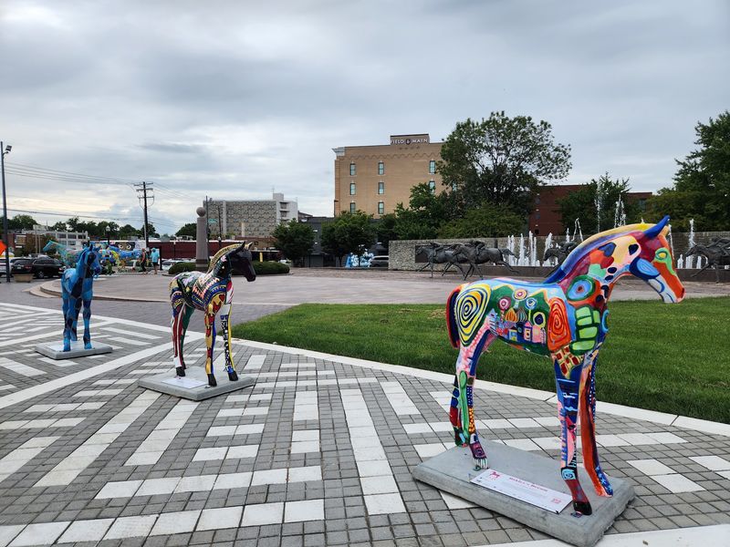 This Kentucky City Ranked Among The Best In The South For 2026, And It Isn’t Louisville - Decor Hint Horses Really Do Run This Town