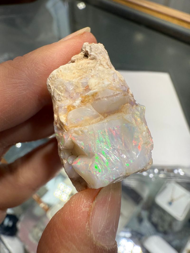 Staff Who Spot Opal Faster Than You Can Blink