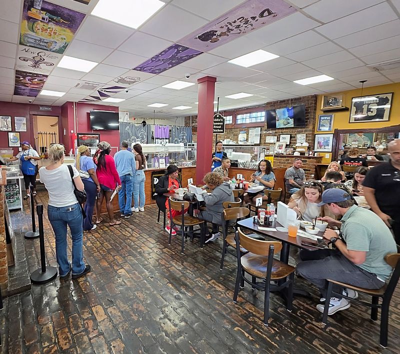 Li'l Dizzy's Cafe