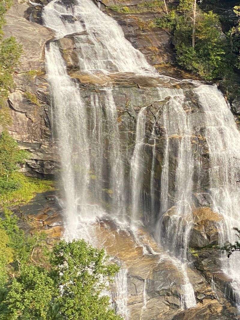 This 411-Foot North Carolina Waterfall Is Roaring With Millions Of Gallons Of Water After Days Of Heavy Rain - Decor Hint A 411-Foot Plunge Makes This One Of The East’s Most Dramatic Waterfalls