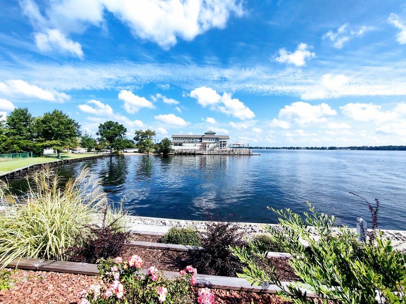A Bestselling Romance Writer Chose To Call This River Town Home