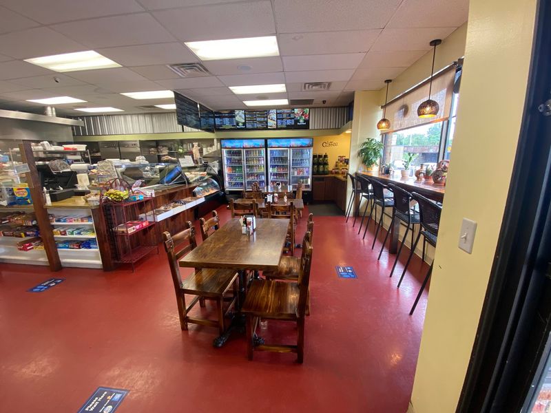 This Connecticut Deli Turned An Empanada Into A Taco And The Internet Went Wild For It - Decor Hint An Unassuming Local Deli With A Creative Streak