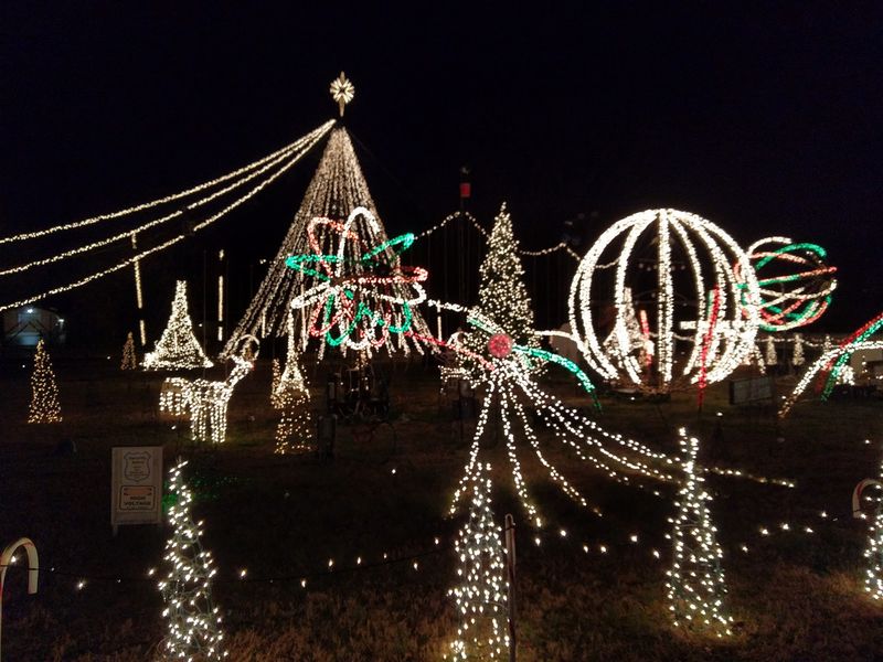 One Man's Backyard Hobby Grew Into A Statewide Holiday Tradition