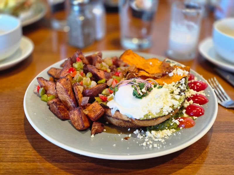 A Brunch Spot Where Two Dogs Got Top Billing