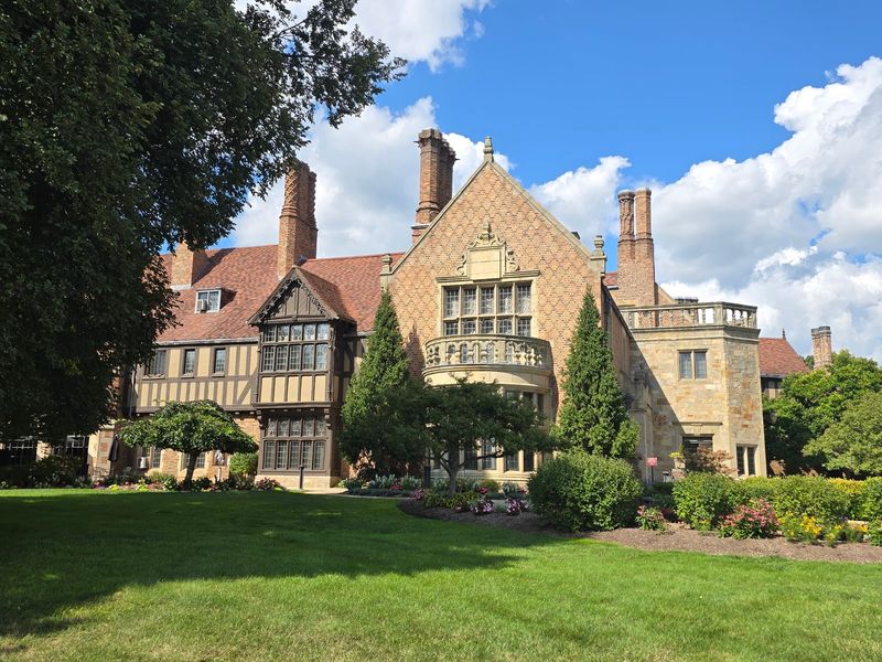 A Manor Born From Big Dreams