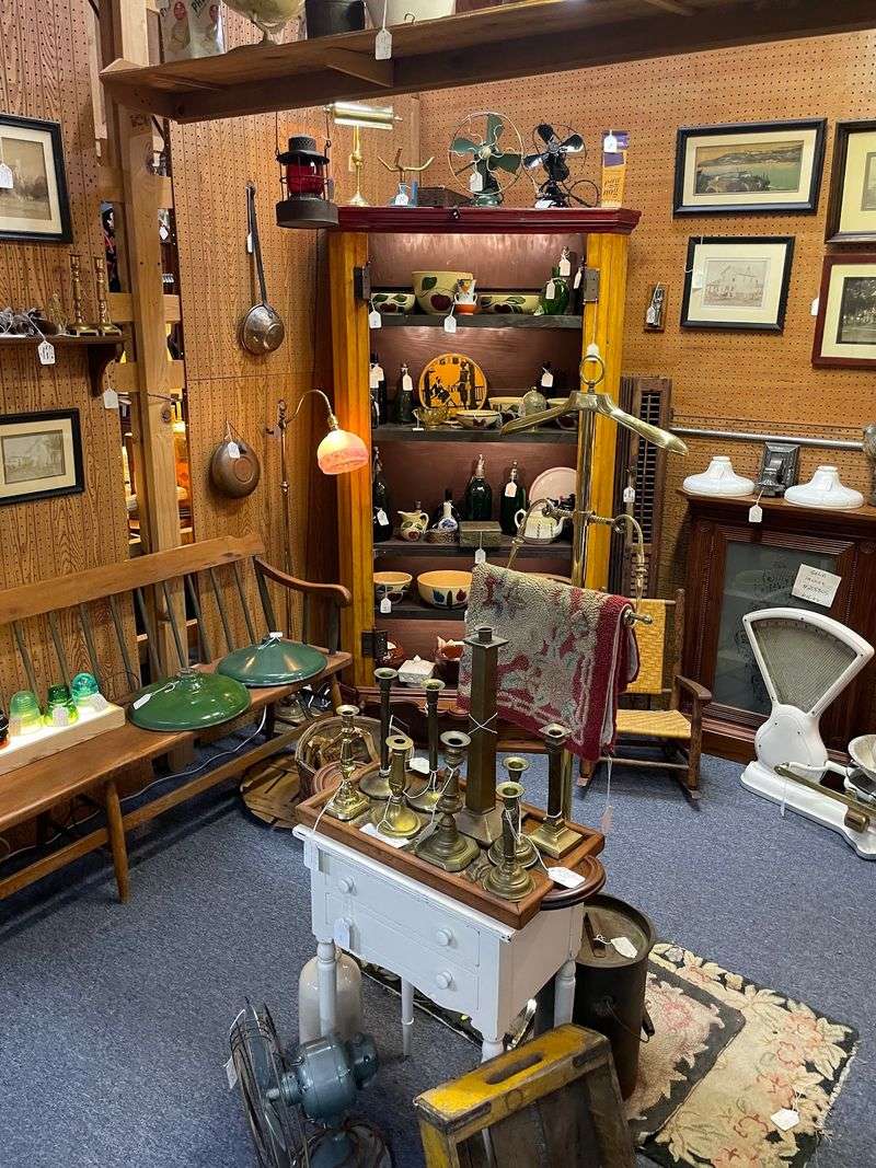 This Huge Nebraska Antique Mall Packs Vintage Treasures, Bargain Prices And A Cafe Under One Roof - Decor Hint A Giant Antique Stop Hiding In Plain Sight Off I-80