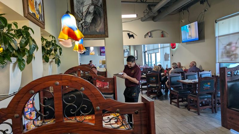 A Mexican Grill on Lincoln's South Side