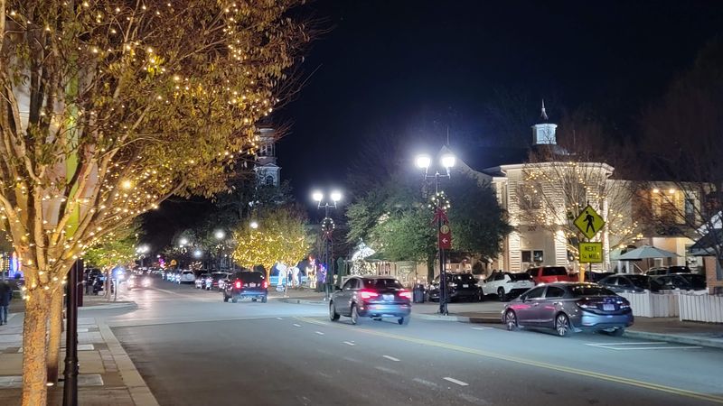 This North Carolina City Could Be The Place Everyone Wants To Move To In 2027 - Decor Hint What Put It At No. 1 Among North Carolina Places To Live
