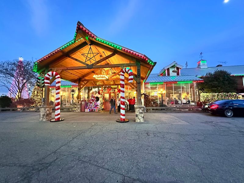 A Big Red Barn Puts On The Most Festive Show In Town