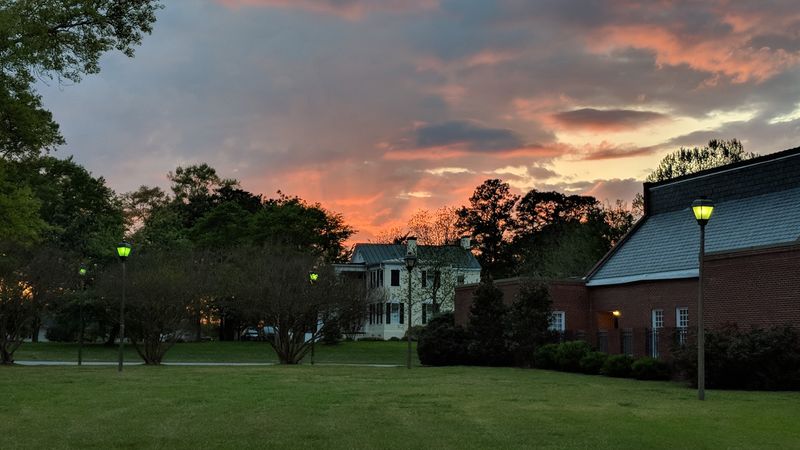 This North Carolina Town Has Lost Nearly 14% Of Its Population Since 2020, And 2027 Could Bring More Challenges - Decor Hint The Population Numbers Tell A Confusing Story