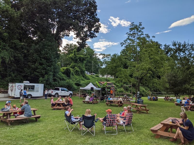Vegan Food Trucks Are Coming Hungry And Giving Back To The Animals