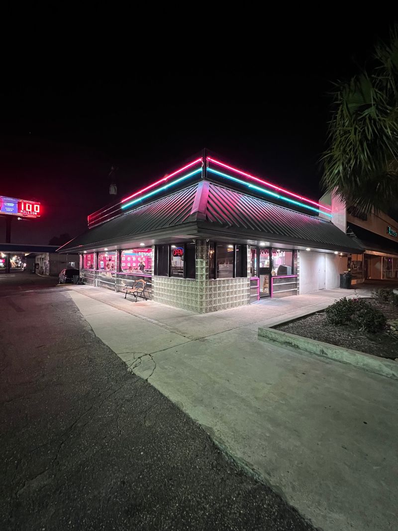 Six Scoops Means You Should Probably Bring A Friend