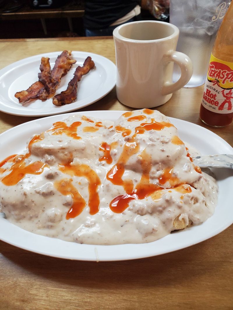 This Old-School North Carolina Diner Serves Biscuits And Gravy Worth Getting Up Early For - Decor Hint Start The Morning With Biscuits Smothered In Sausage Gravy