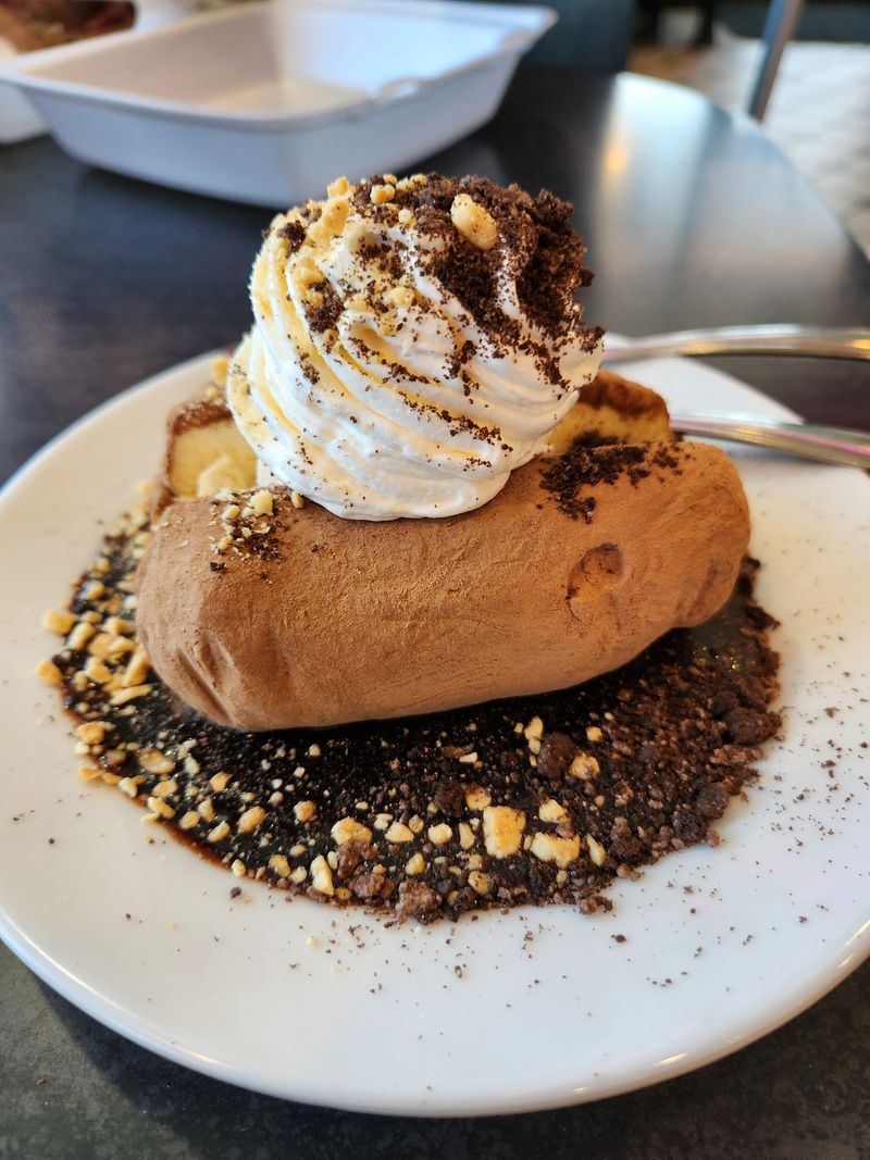 A Boise Classic Now Serving Retro Plates On Parkcenter
