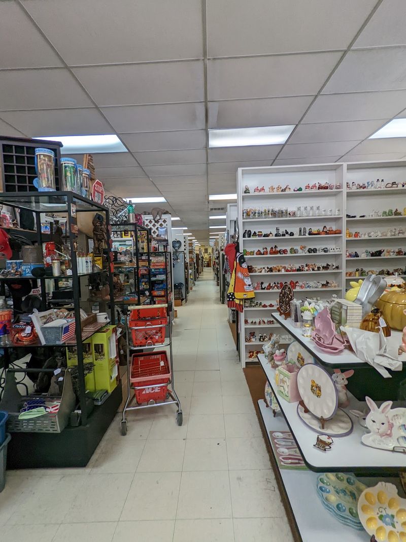 Gateway Antique Mall
