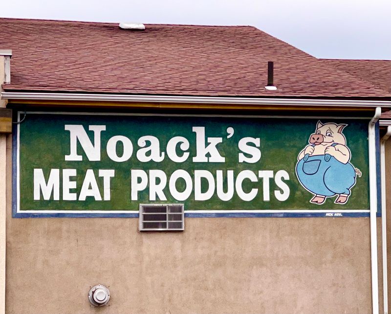 This Connecticut Butcher Shop Is Keeping Old-World Sausage-Making Traditions Alive - Decor Hint Stocking Up For Family Meals