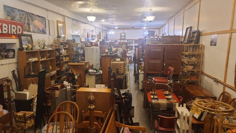 Furniture Hunting Takes Some Elbow Room