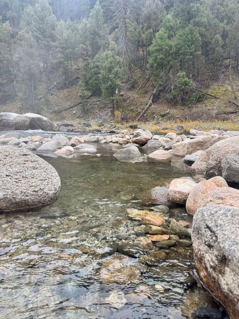 8 Idaho Hot Springs Where You Soak While Snow Piles Up On The Rocks Around You - Decor Hint Sunbeam Hot Springs