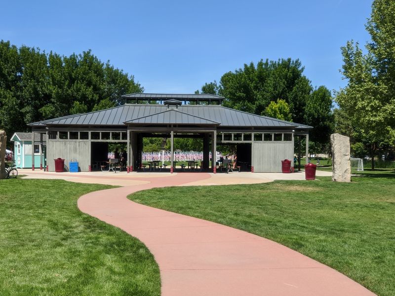 Saturday Mornings Belong To The Market At Heritage Park