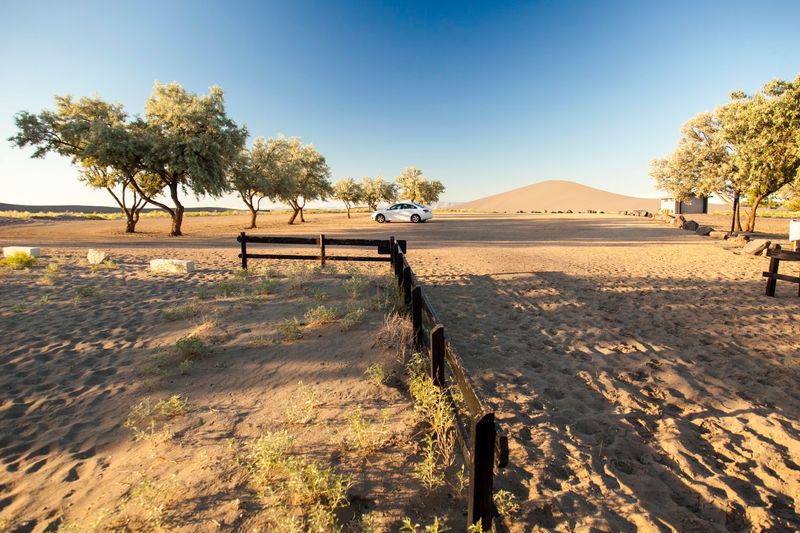 Why Thousands Of Visitors Climb This 470-Foot Idaho Sand Dune Rising From The Desert - Decor Hint Two Campgrounds Keep You Close To The Sand