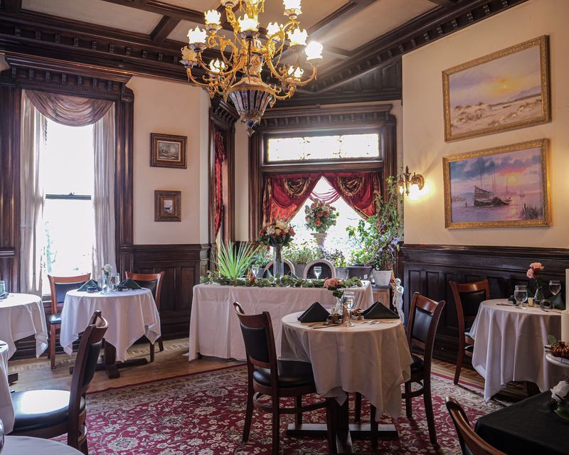 Henderson Castle, Kalamazoo