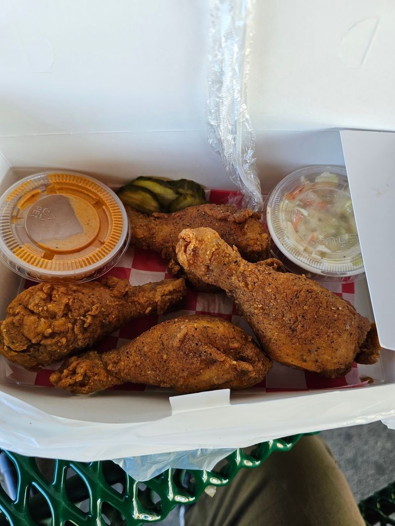 Fine China Meets A Mountain Of Chicken