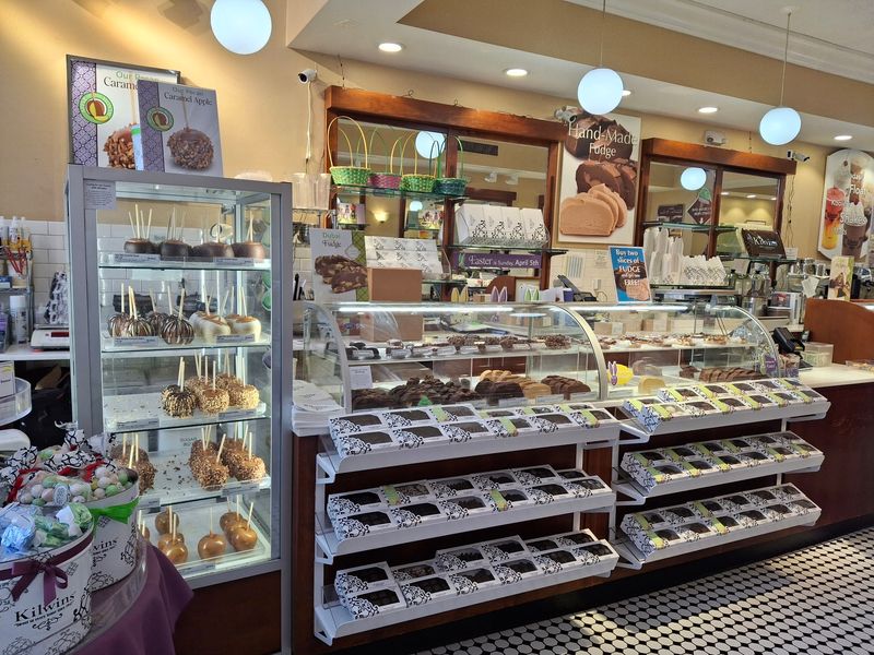 Kilwins Ice Cream - Chocolate - Fudge, Alexandria
