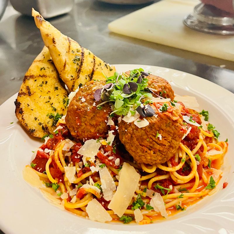 These 10 New Louisville, Kentucky Restaurants Just Opened And They're Already Worth The Drive - Decor Hint Basilico Cafe