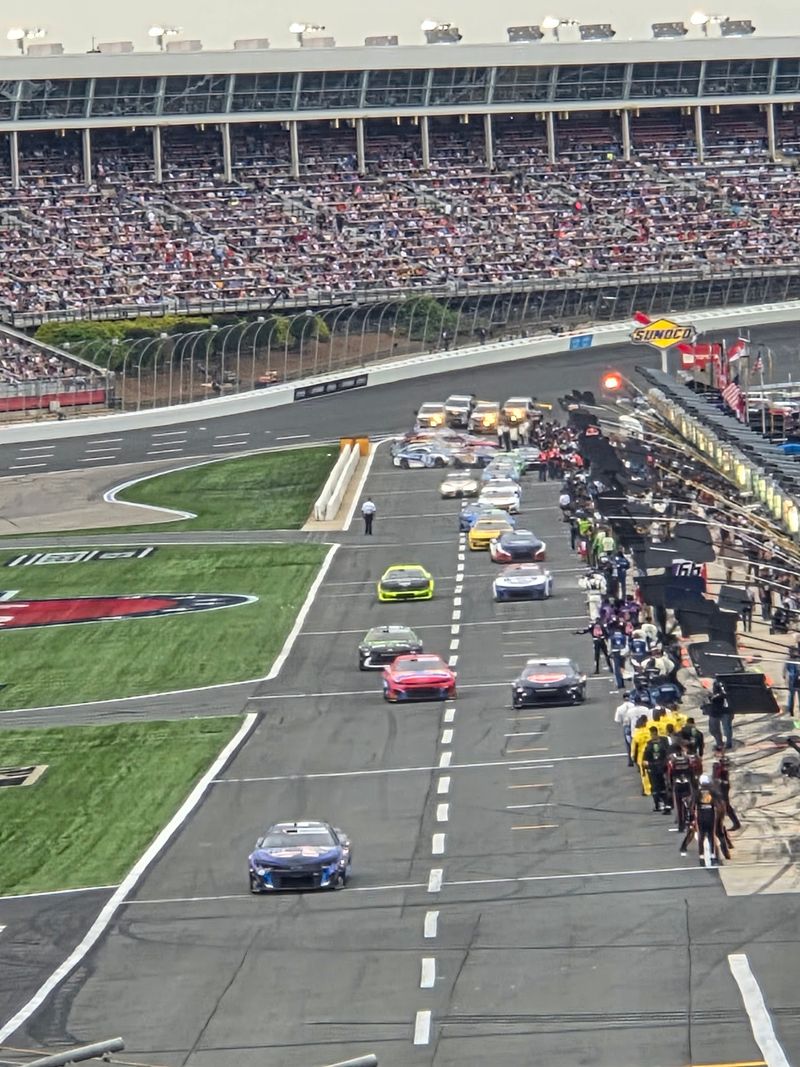 See NASCAR Chase Drivers Battle Through 267 Laps