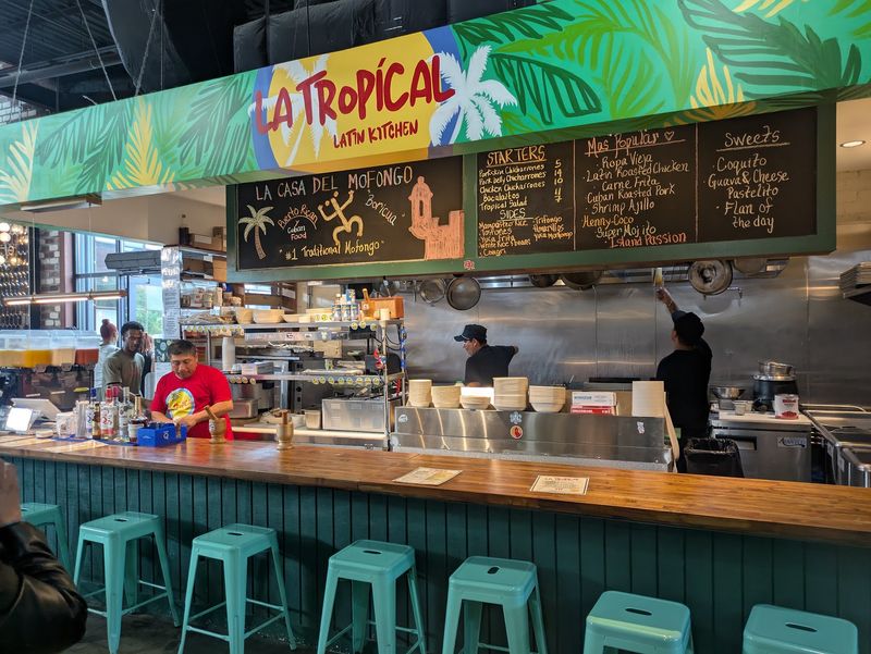 La Tropical