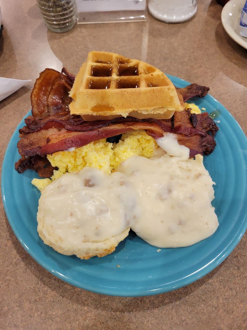 Chicken, Waffles, And The Pennsylvania Dutch Gravy Tradition
