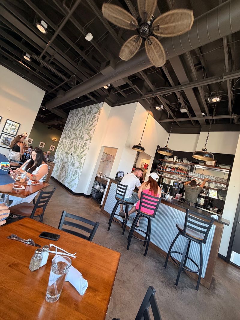 Timing Your Visit Around the Brunch Rush
