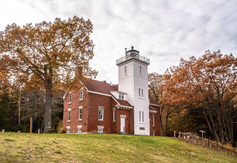 10 Scenic Lighthouses To See In Michigan On Your Next Great Lakes Road Trip - Decor Hint 40 Mile Point Lighthouse Park, Rogers City