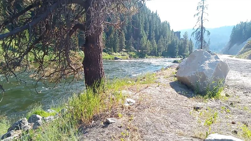 River Views Stretch Beside The Road For Miles On This Idaho Scenic Byway - Decor Hint Plenty Of Pullouts Make Stopping Easy