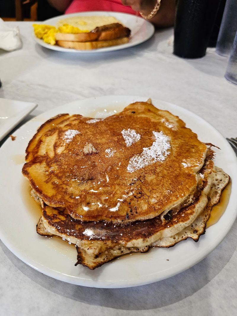 10 Secret Breakfast Spots In New Orleans, Louisiana That Most Visitors Overlook - Decor Hint Up&Adam Eatz